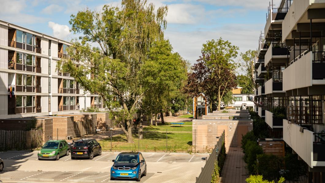 Parkeren in een woonwijk