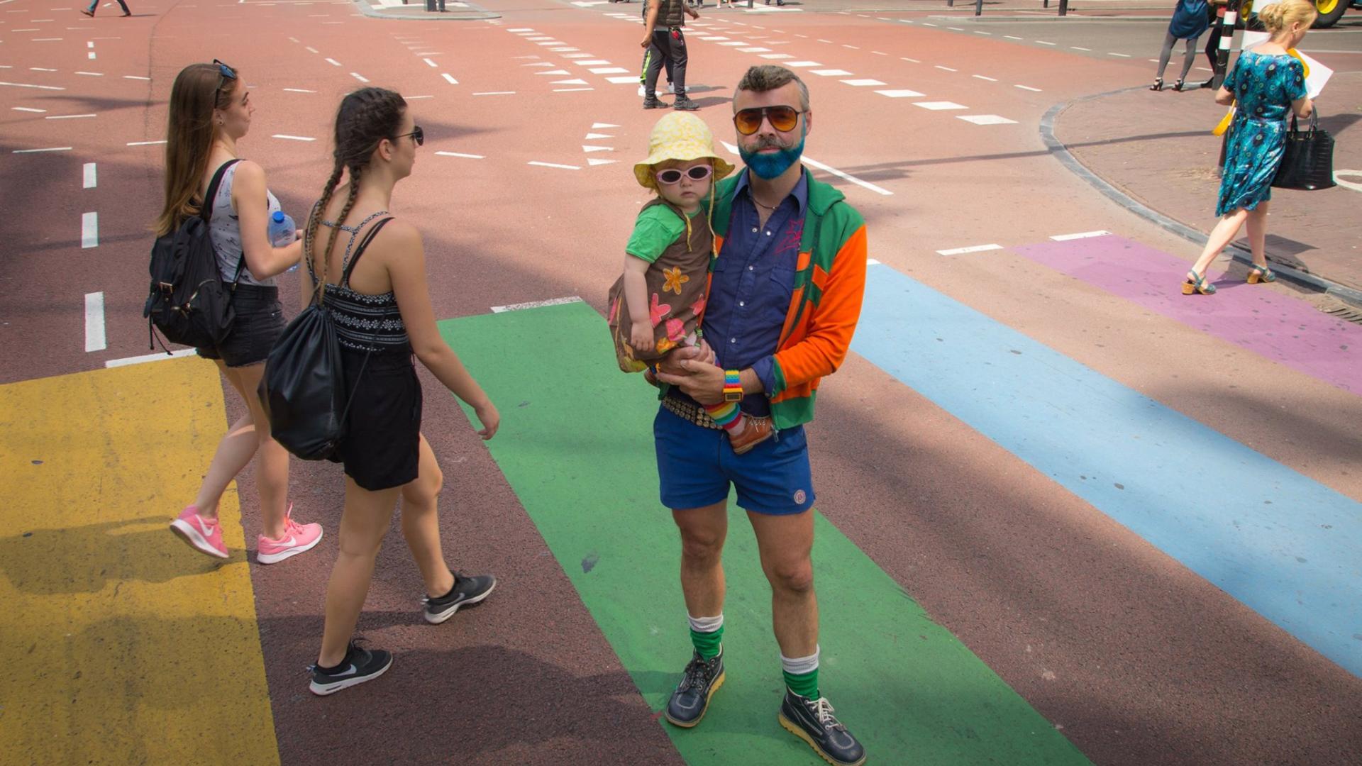 Pepijn Zwanenberg op het Regenboogzebrapad