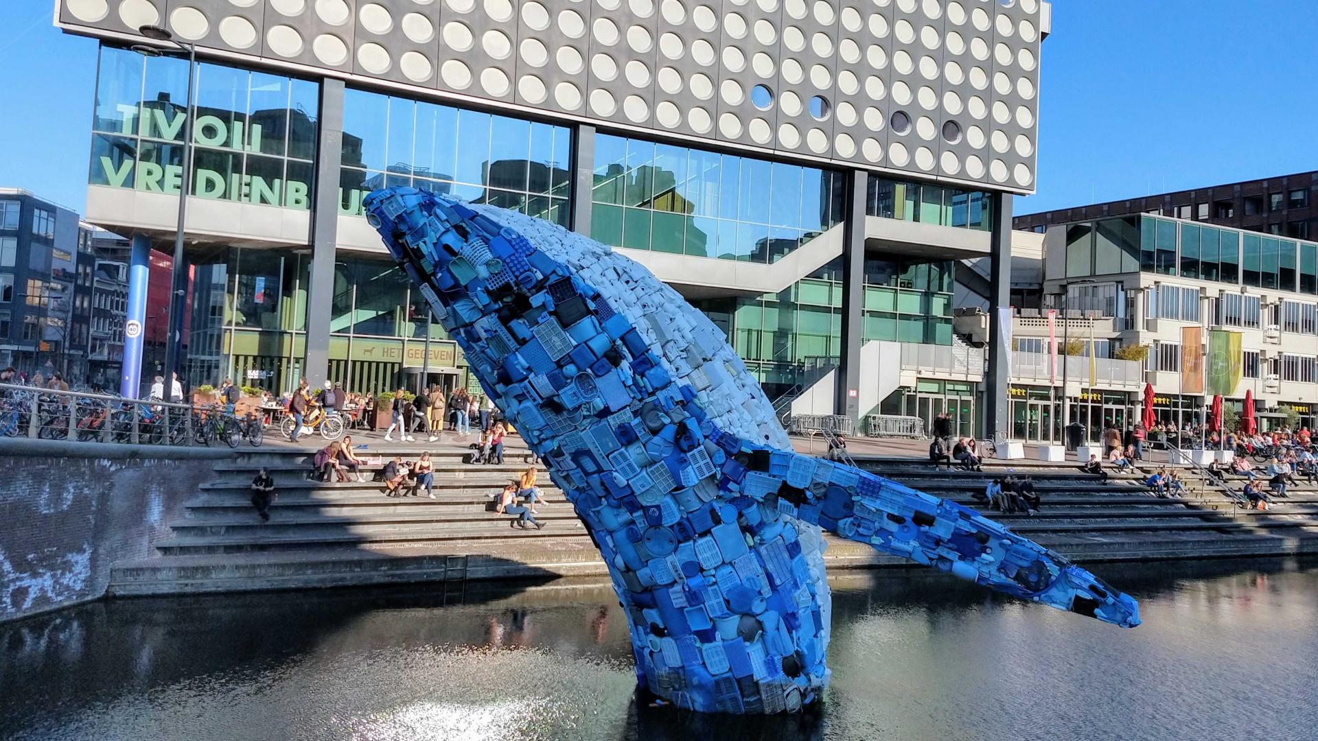 Plastic walvis